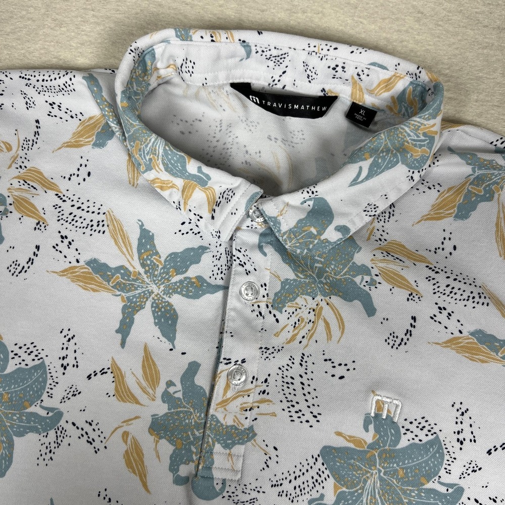 Travis Mathew Shirt Mens XL White Floral Polo Golf Alpine Logo Stretch Casual